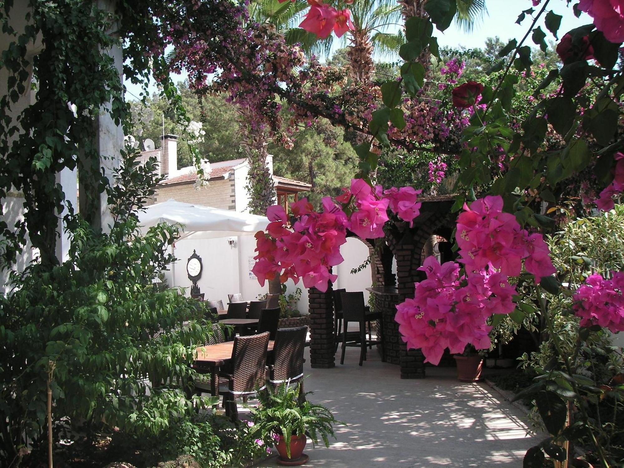 Carikci Hotel Marmaris Exterior foto